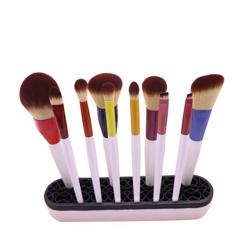 are mac makeup brushes made in china